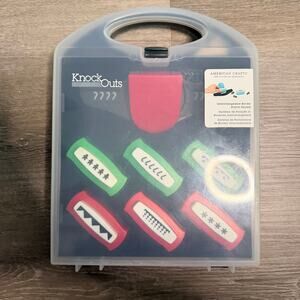 7 Piece Christmas Die Cut Paper Punch Candy Cane Gift Tree Snowflake Gingerbread